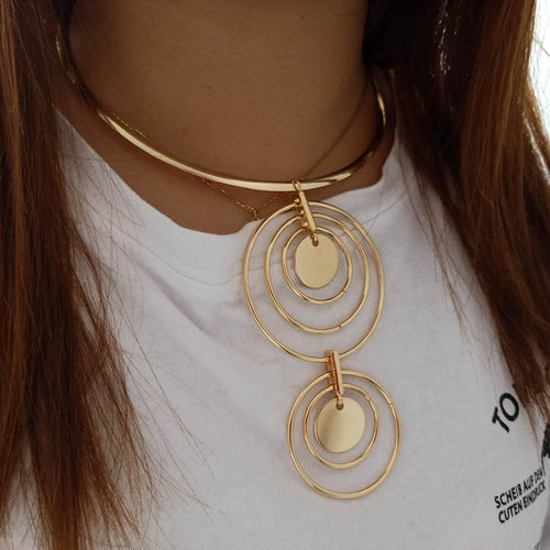 Trendy Circle Choker