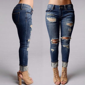 Destroyed Slim Boyfriend Jeans